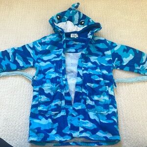 Camo blue shark robe for toddler boy size 5/6